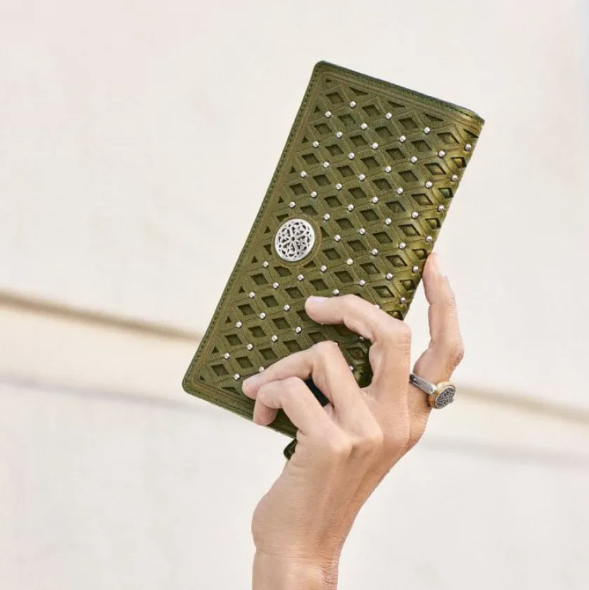 Brighton Ferrara La Bellezza Slim Folio Wallet New