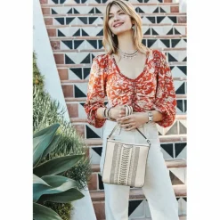 Brighton Roberta Messenger New